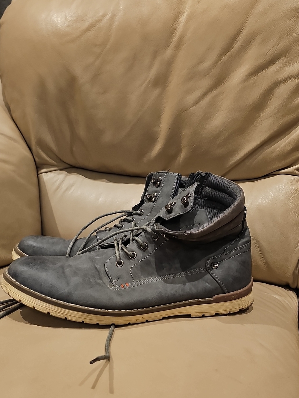 Vostey Men's Casual Nubuck Lace-Up Boots - Gray